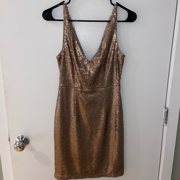 LULUS BRONZE SEQUIN DRESS!! - Picture 3 of 7